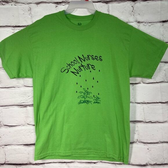 School Nurses Nurture T Shirt SZ XL Green Short Sleeves Fruit of the Loom Crew - Picture 1 of 5